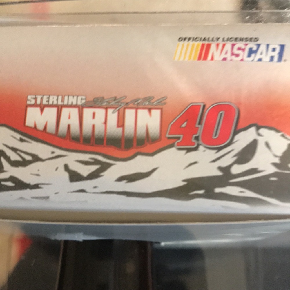 NASCAR Collectable - Picture 12 of 12
